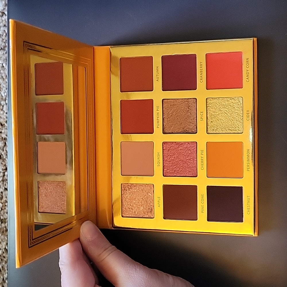 Ace Beaute falling for you palette